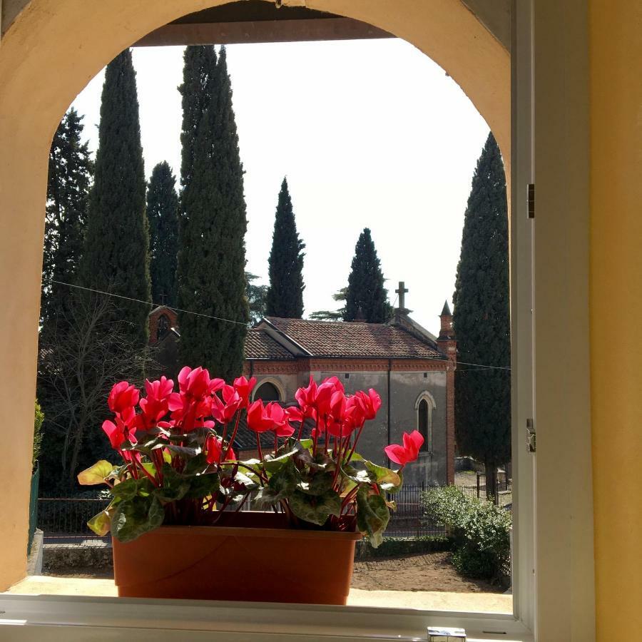 B&B Castel Montorio ヴェローナ エクステリア 写真