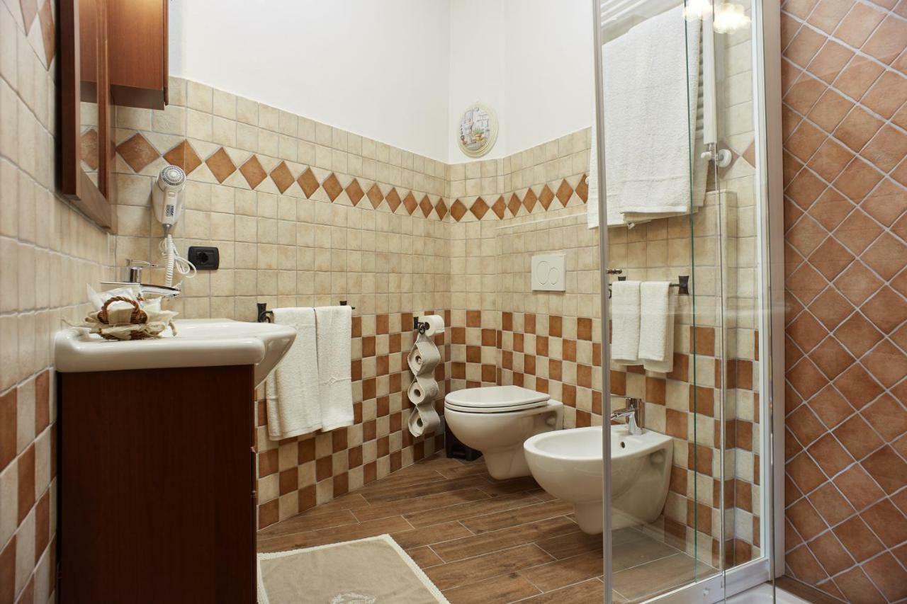 B&B Castel Montorio ヴェローナ エクステリア 写真